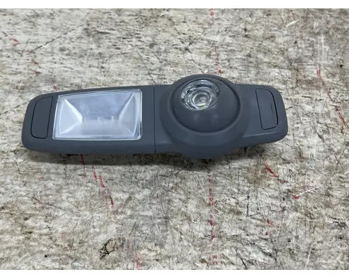 PETERBILT 567 Lighting