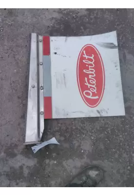 PETERBILT 567 MUD FLAP HANGER