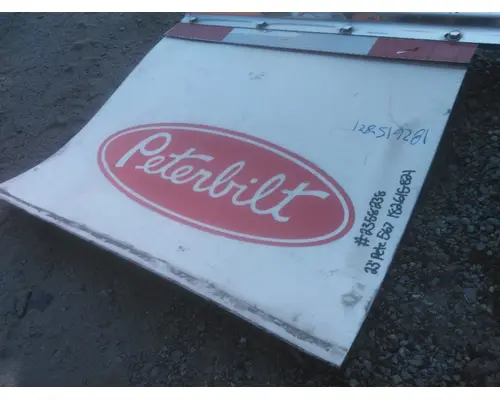 PETERBILT 567 MUD FLAP HANGER