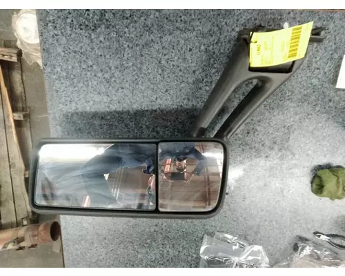 PETERBILT 567 Mirror (Side View)