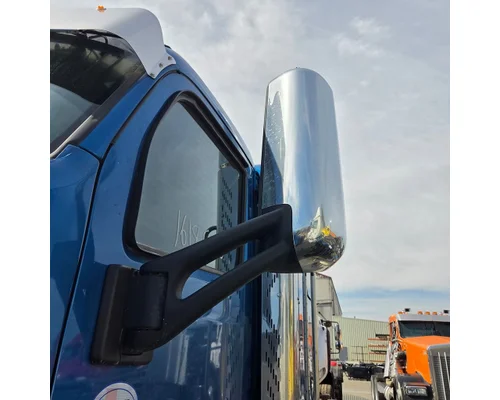 PETERBILT 567 Mirror (Side View)