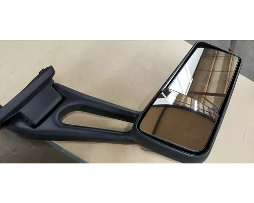 PETERBILT 567 Mirror (Side View)