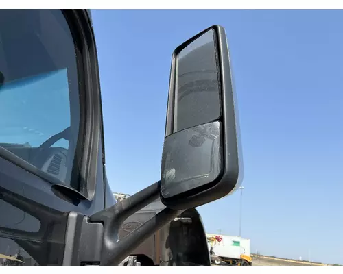 PETERBILT 567 Mirror (Side View)