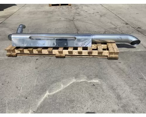 PETERBILT 567 Muffler