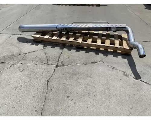PETERBILT 567 Muffler