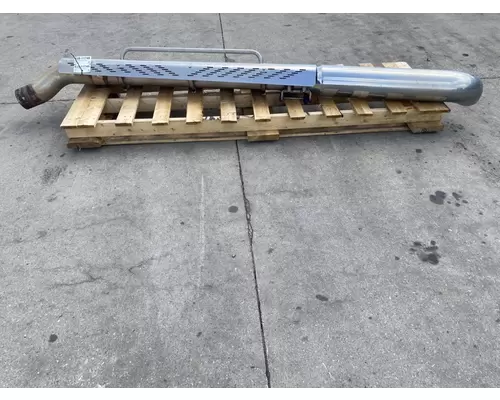 PETERBILT 567 Muffler