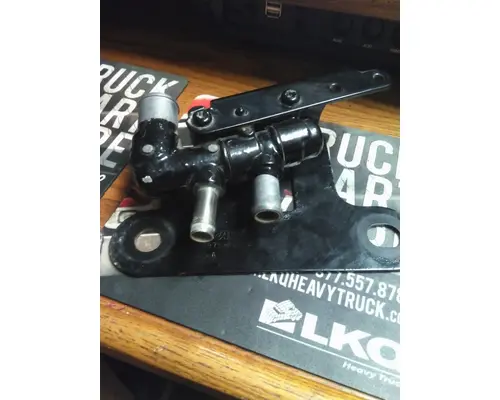 PETERBILT 567 RADIATOR PIPEHOSE