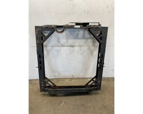 PETERBILT 567 Radiator