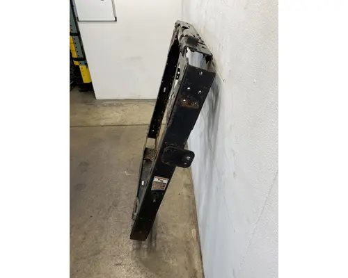 PETERBILT 567 Radiator