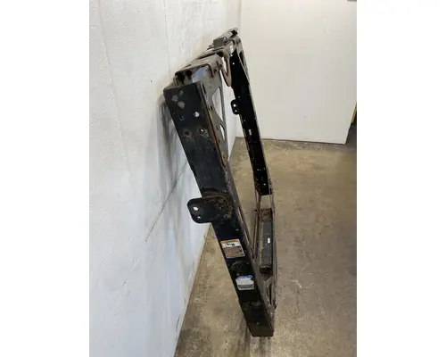 PETERBILT 567 Radiator