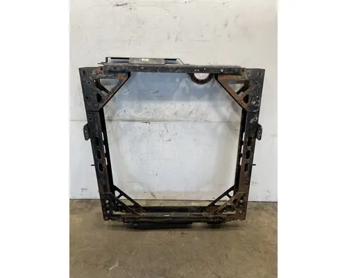 PETERBILT 567 Radiator