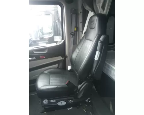 PETERBILT 567 SEAT, FRONT