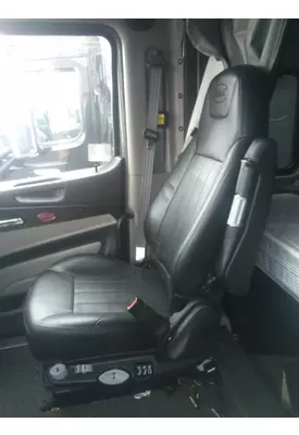 PETERBILT 567 SEAT, FRONT