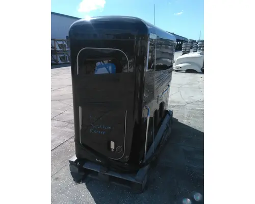 PETERBILT 567 SLEEPER