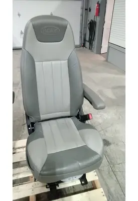 PETERBILT 567 Seat, Front