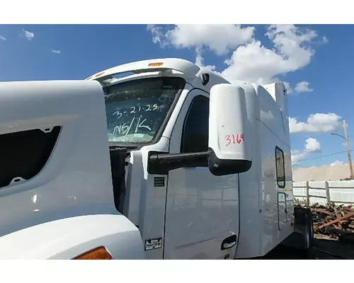 PETERBILT 567 Side View Mirror