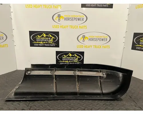 PETERBILT 567 Sleeper Fairing