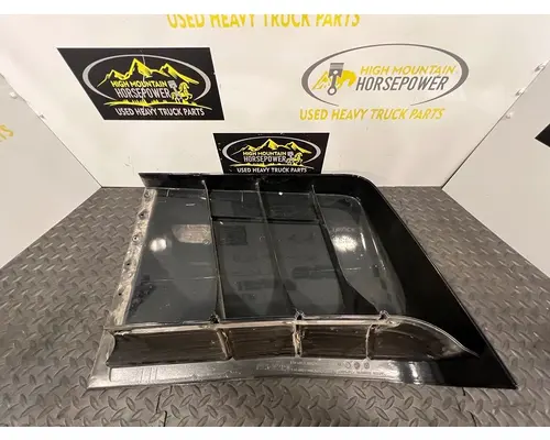 PETERBILT 567 Sleeper Fairing