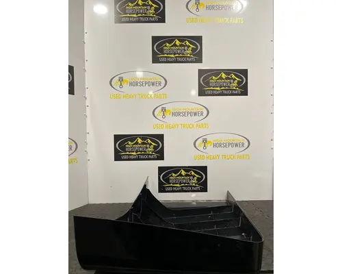 PETERBILT 567 Sleeper Fairing
