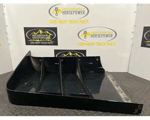 PETERBILT 567 Sleeper Fairing