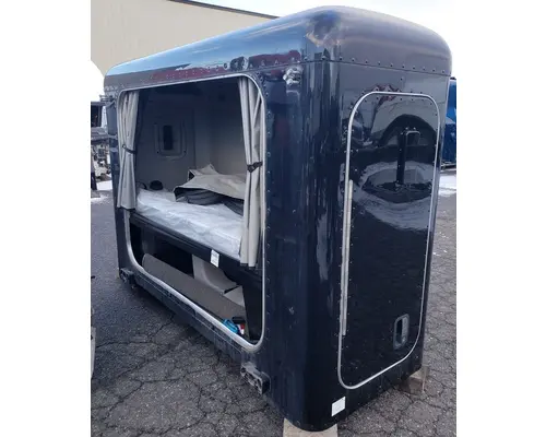 PETERBILT 567 Sleeper