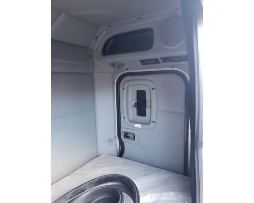 PETERBILT 567 Sleeper