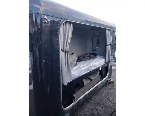 PETERBILT 567 Sleeper