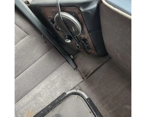 PETERBILT 567 Sleeper