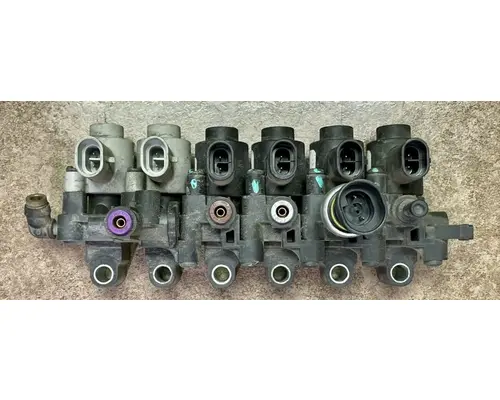 PETERBILT 567 Starter Solenoid