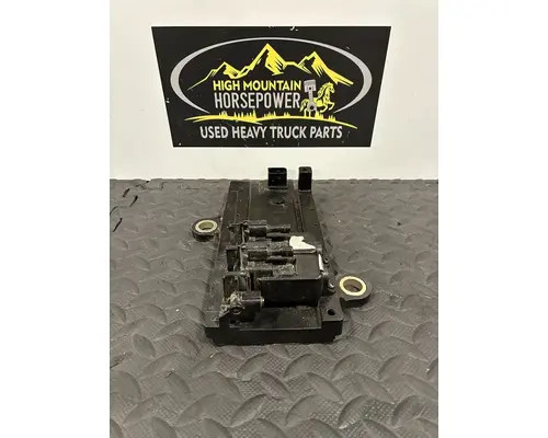 PETERBILT 567 Starter Solenoid