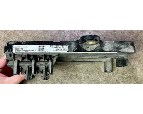 PETERBILT 567 Starter Solenoid