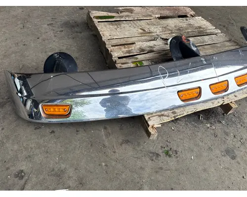 PETERBILT 567 Sun Visor (External)
