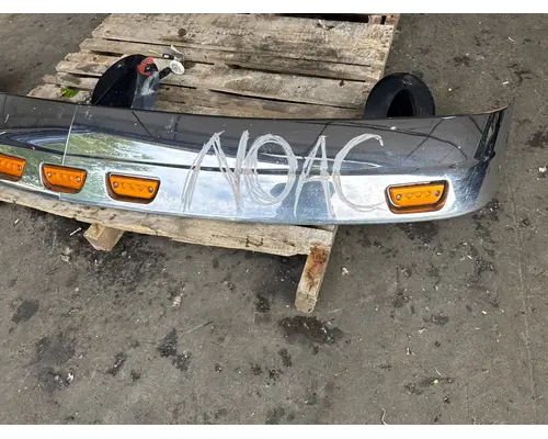 PETERBILT 567 Sun Visor (External)