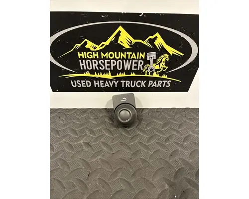 PETERBILT 567 Switch, misc 