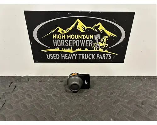 PETERBILT 567 Switch, misc 