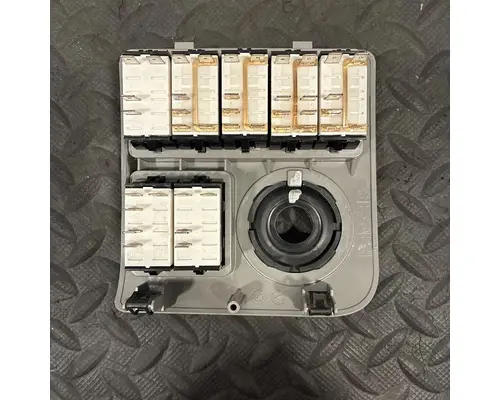 PETERBILT 567 Switch, misc 