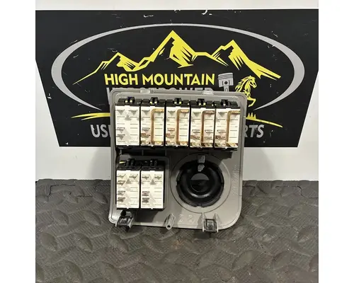 PETERBILT 567 Switch, misc 