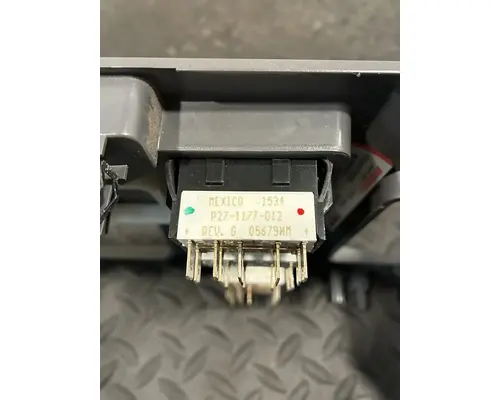 PETERBILT 567 Switch, misc 