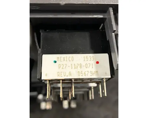 PETERBILT 567 Switch, misc 