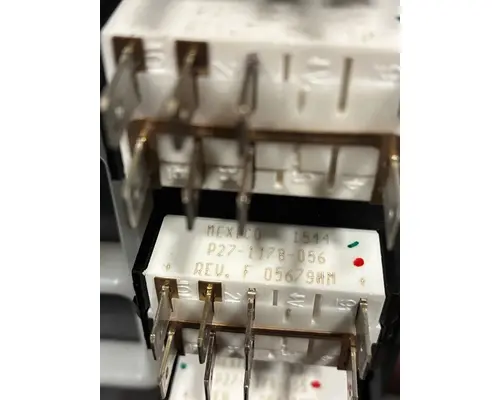 PETERBILT 567 Switch, misc 