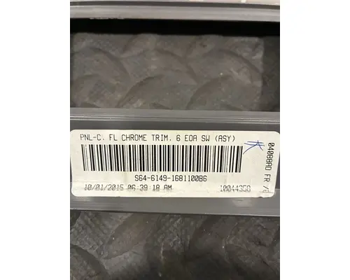 PETERBILT 567 Switch, misc 