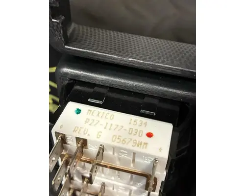 PETERBILT 567 Switch, misc 