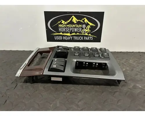 PETERBILT 567 Switch, misc 