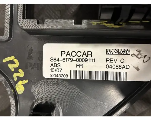 PETERBILT 567 Switch, misc 