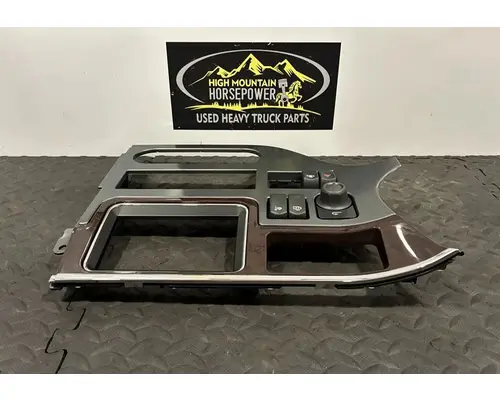 PETERBILT 567 Switch, misc 