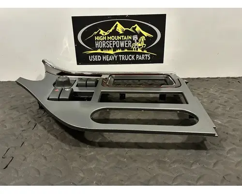 PETERBILT 567 Switch, misc 