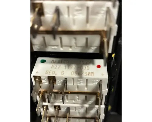 PETERBILT 567 Switch, misc 
