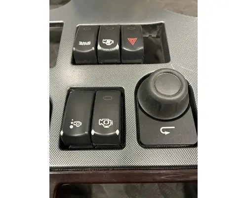 PETERBILT 567 Switch, misc 
