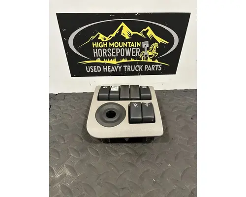 PETERBILT 567 Switch, misc 