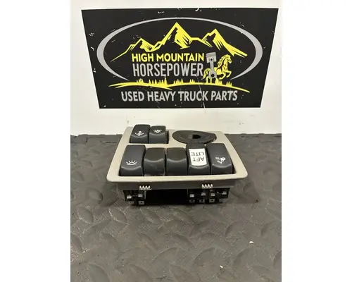 PETERBILT 567 Switch, misc 